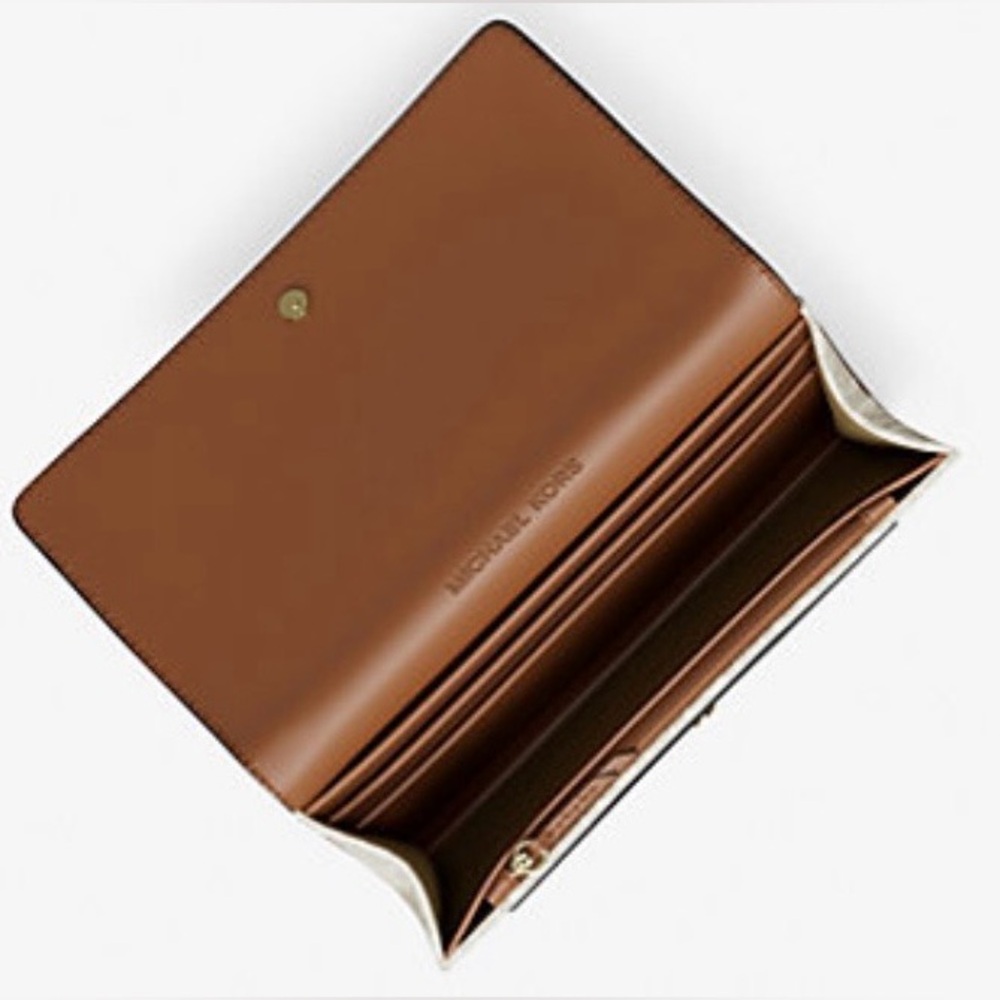 Michael Kors Jet Set Medium Signature Logo 2-in-1 Wallet | Vanilla - Picture 2 of 8
